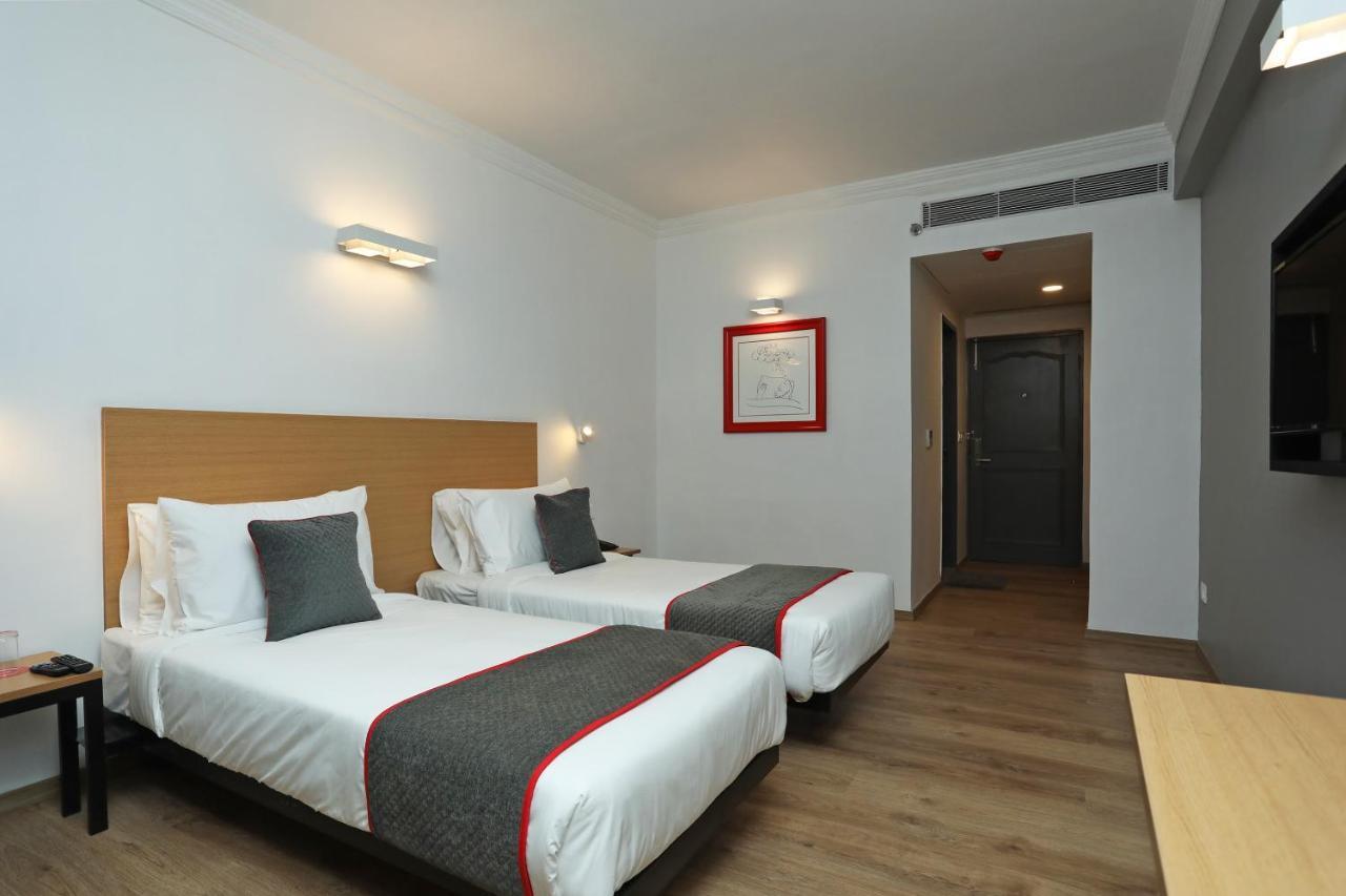 Golden Parkk Hotel Kalkuta Zewnętrze zdjęcie