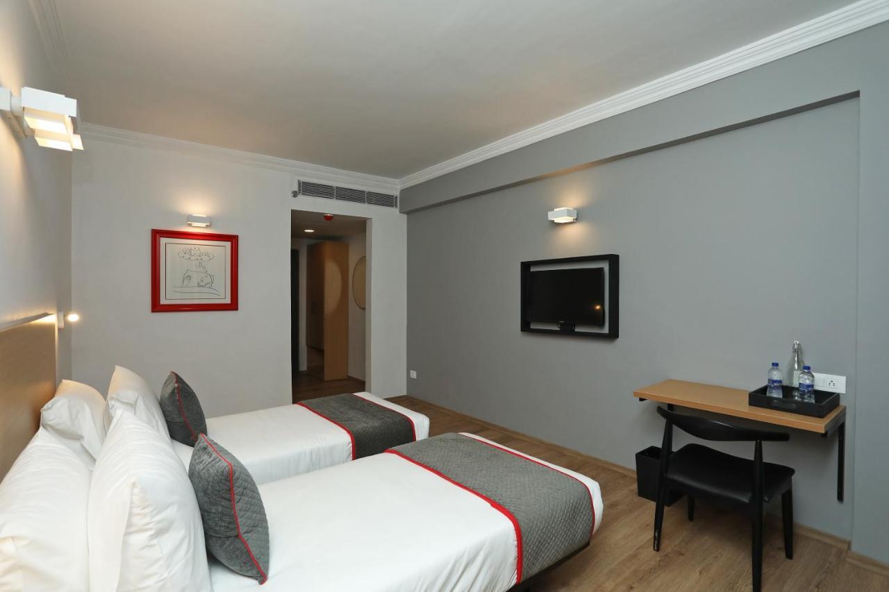 Golden Parkk Hotel Kalkuta Zewnętrze zdjęcie