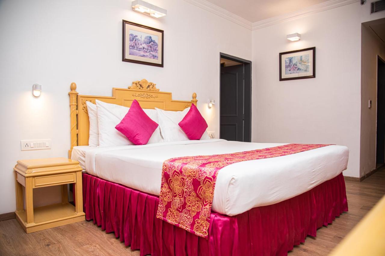 Golden Parkk Hotel Kalkuta Zewnętrze zdjęcie