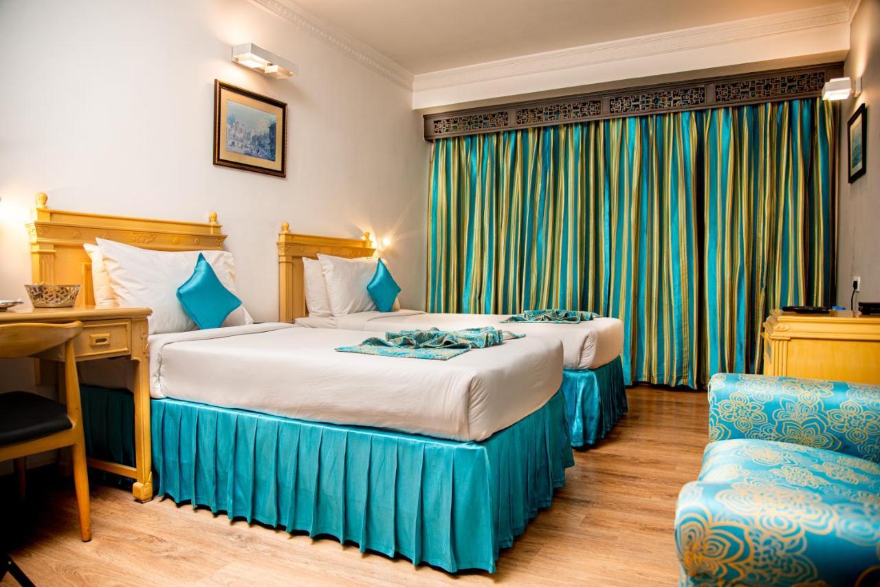 Golden Parkk Hotel Kalkuta Zewnętrze zdjęcie