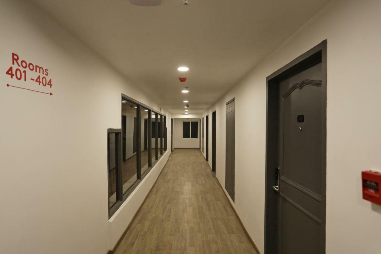 Golden Parkk Hotel Kalkuta Zewnętrze zdjęcie